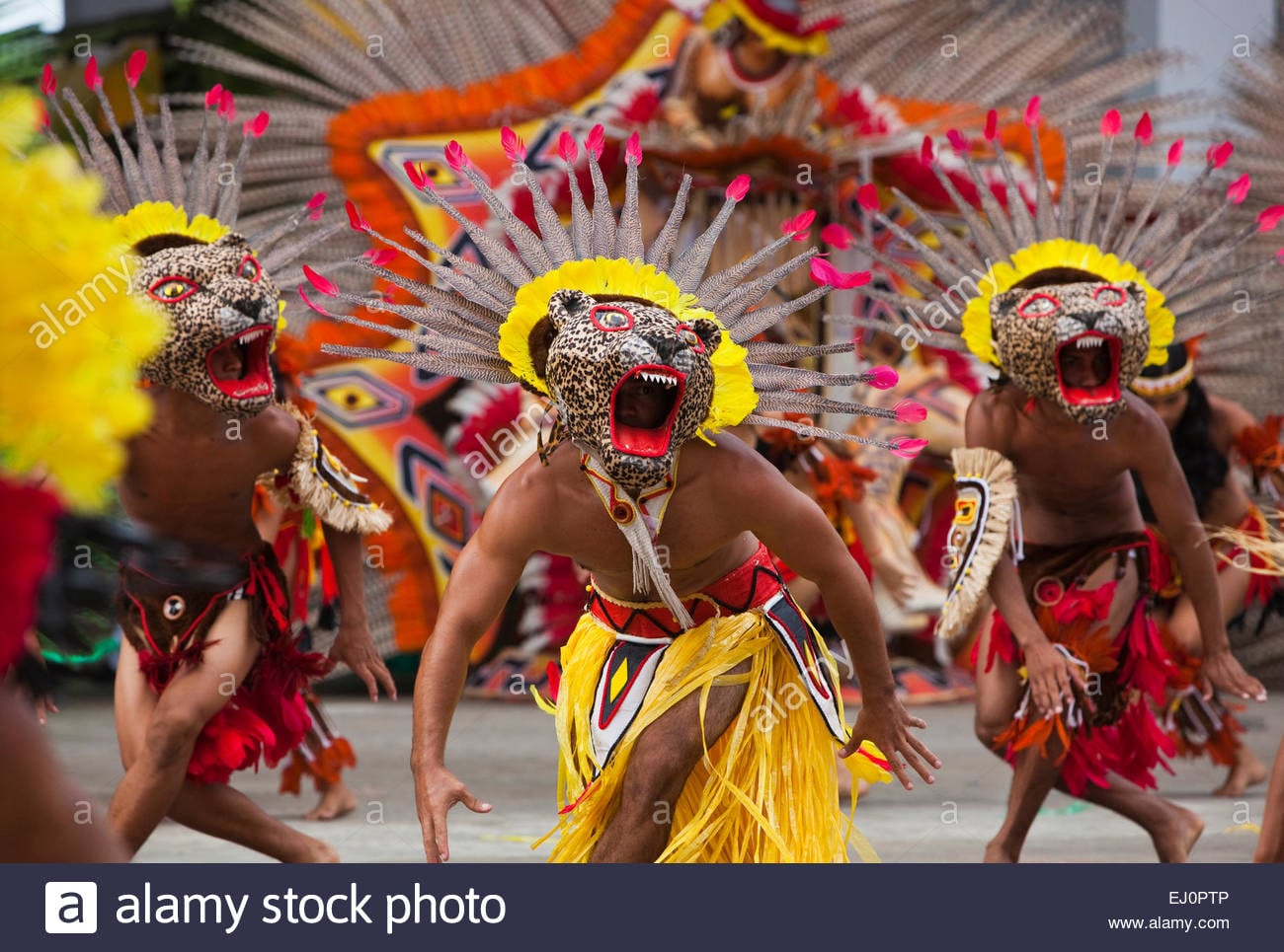 Jaguar Dancers, Performing, Boi